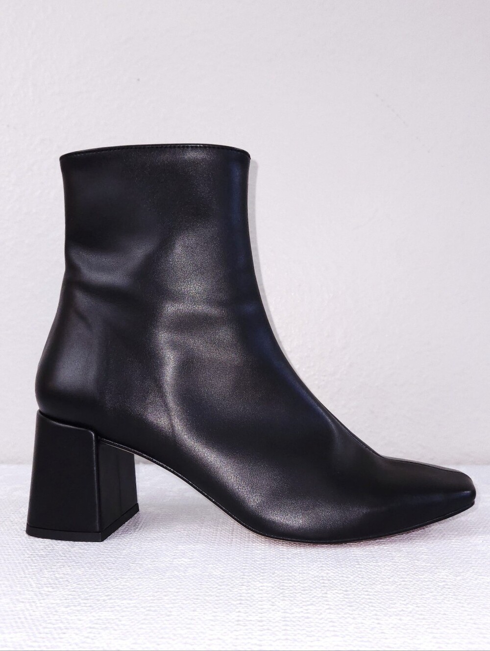 Alohas SVEGAN Watercolor Boots Black Vegan Leather Heeled Booties EU 39